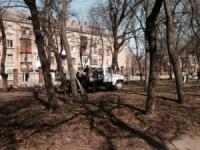 Кіровоград: молодь наводила лад у Ковалівському парку