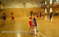 Кіровоград: відбулись игри чемпіонату області з баскетболу серед дівчат