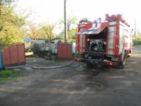Олександрія: вогнеборці загасили пожежу покрівлі господарчої споруди