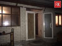 На Кіровоградщині зловмисник забарикадувався в будинку з двома малолітніми дітьми