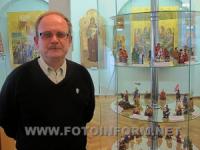 У Кропивницькому відкрилась виставки військово-історичних мініатюр Володимира Крутоуса