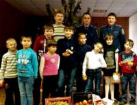 На Кіровоградщині поліцейські вітали дітей з Днем Святого Миколая