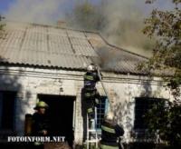 На Кіровоградщині приборкали пожежу безгосподарчої будівлі