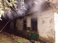 У Кіровоградському районі приборкали пожежу житлового будинку