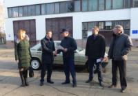 У Кропивницькому державна виконавча служба передала рятувальникам легковий автомобіль «Mercedes»