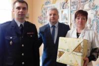 У Кропивницькому поліцейські охорони привітали малечу з підшефного Будинку дитини
