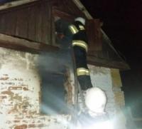 У Знам’янському районі під час гасіння пожежі рятувальники виявили тіло загиблого чоловіка