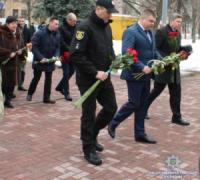 У Кропивницькому поліцейські долучилися до заходів із нагоди 204-ї річниці від дня народження Тараса Шевченка