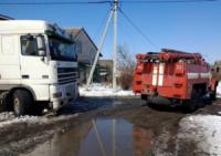 На Кіровоградщині відбуксирували 4 транспортних засоби із ускладнених ділянок доріг