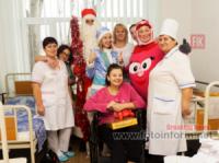 У Кропивницькому маленьким пацієнтам обласної дитячої лікарні влаштували свято