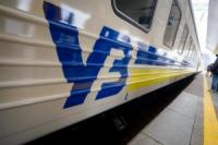 Укрзалізниця призначила додаткові поїзди на Трійцю та День Конституції України