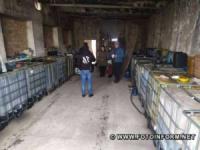 На Кіровоградщині злочинна група виготовляла неякісне автомобільне паливо