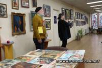 У Кропивницькому відкрилася виставка «Woman»
