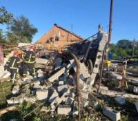 У Кропивницькому від ракетних обстрілів постраждали цивільні будинки