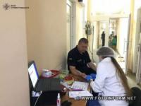 На Кіровоградщині рятувальники долучилися до здачі крові