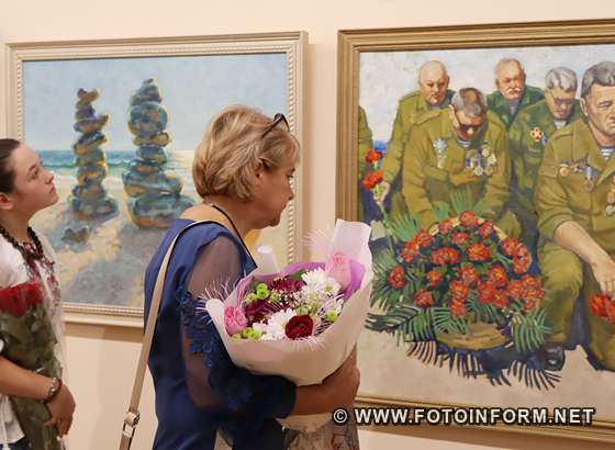 У Кропивницькому відкрилася персональна виставка Анатолія Горбенка (ФОТО)