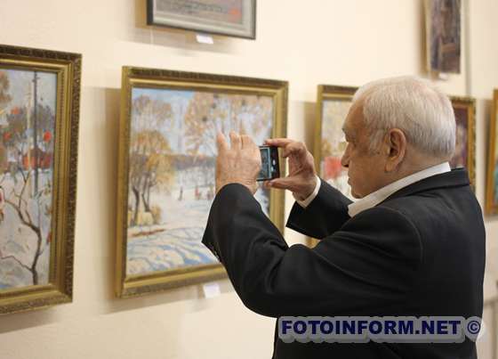 У Кропивницькому відкрили виставку пам’яті Михайла Надєждіна (ФОТО)