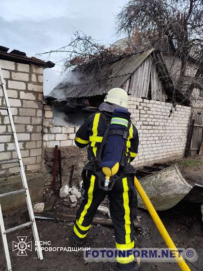 У Світловодську рятувальники двічі залучались на гасіння пожеж (ФОТО)