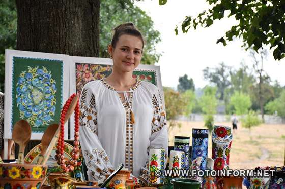 На Кіровоградщині відбувся благодійний концерт на підтримку ЗСУ (ФОТО)