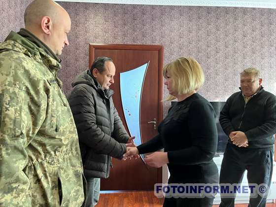 На Кіровоградщині родини загиблих захисників отримали державні нагороди (ФОТО)