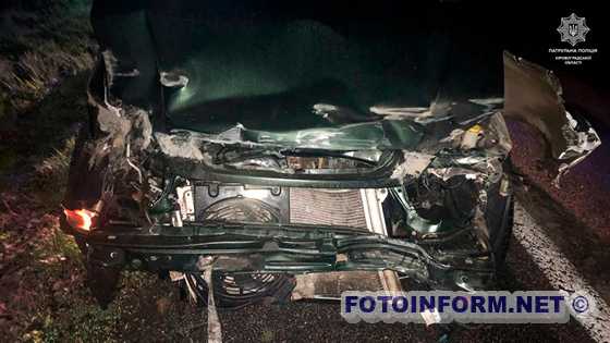На Кіровоградщині водій в'їхав у відбійник (ФОТО)