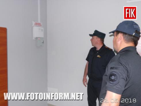 Сьогодні, 22 травня, Управлінням ДСНС в Кіровоградській області проводиться перевірка щодо дотримання вимог пожежної безпеки у приміщенні ТЦ «Файно маркет»
