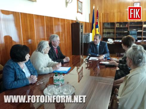 Сьогодні, 13 травня, міський голова Андрій Райкович провів зустріч з членами Кіровоградського міського товариства політв