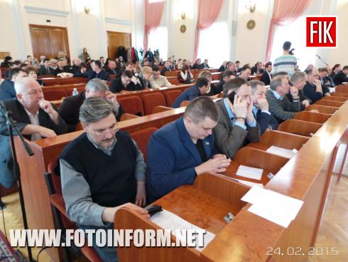 Сегодня в Кировоградском горсовете проходит очередное заседание городских депутатов