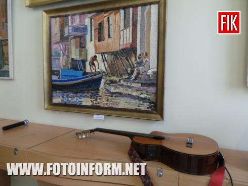 Сьогодні, 20 квітня , у Кропивницькому в галереї «Єлисаветград» відкрилася – виставка одного з найяскравіших художників України, знаного в світі киянина Андрія Кулагіна «Пишу как дышу», повідомляє FOTOINFORM.NET